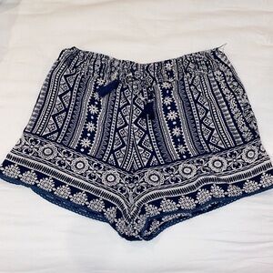 Blue Rain Navy & White Floral Patterened Elastic Waistband Soft Shorts - M